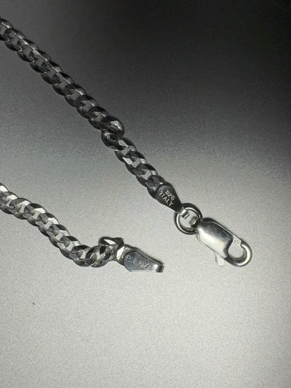 Italy .925 Sterling Silver PLUX 7